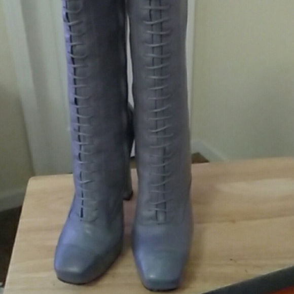 Ladies boots - Picture 1 of 5